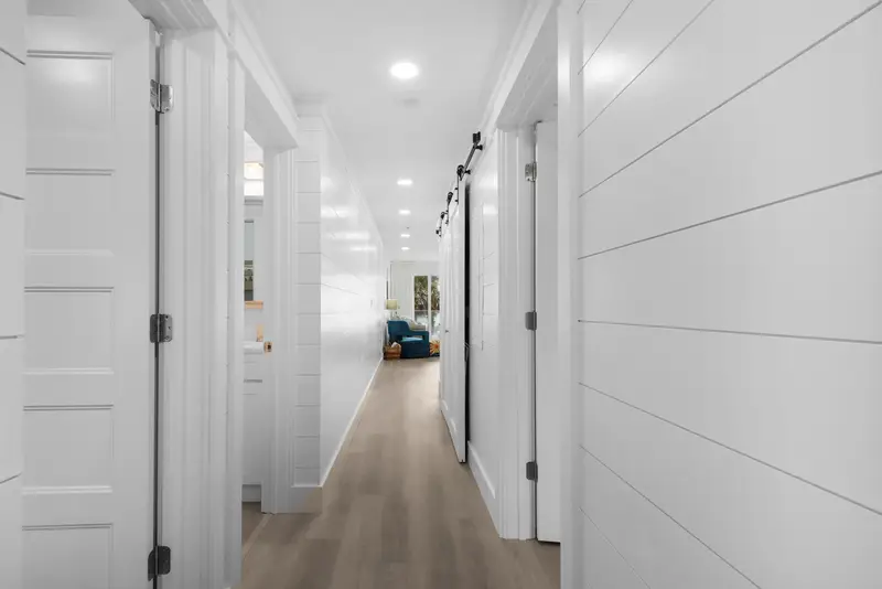 Destin Diamond photo 22