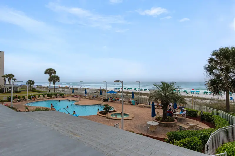 Destin Diamond photo 28