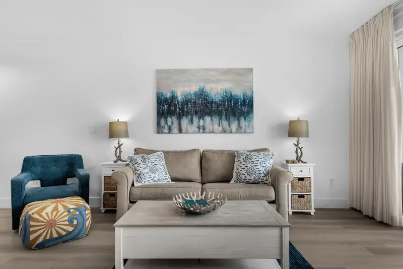 Destin Diamond photo 4