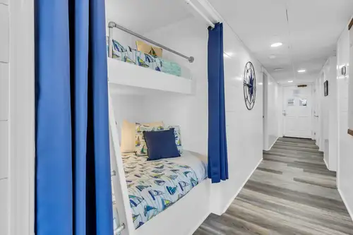 Sailor's Delight photo 17